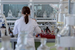Meble laboratoryjne